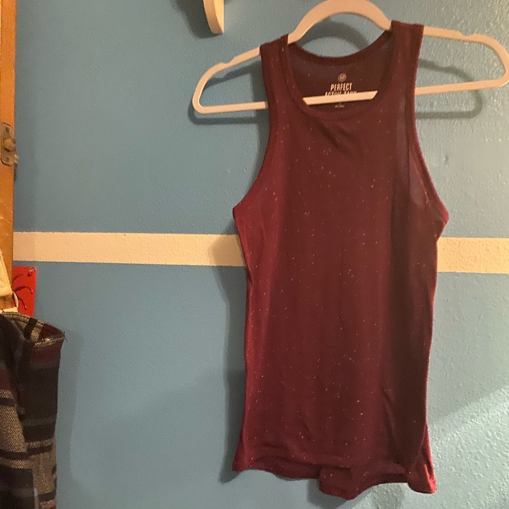 ⭐️ Purple and White Perfect Active Tank